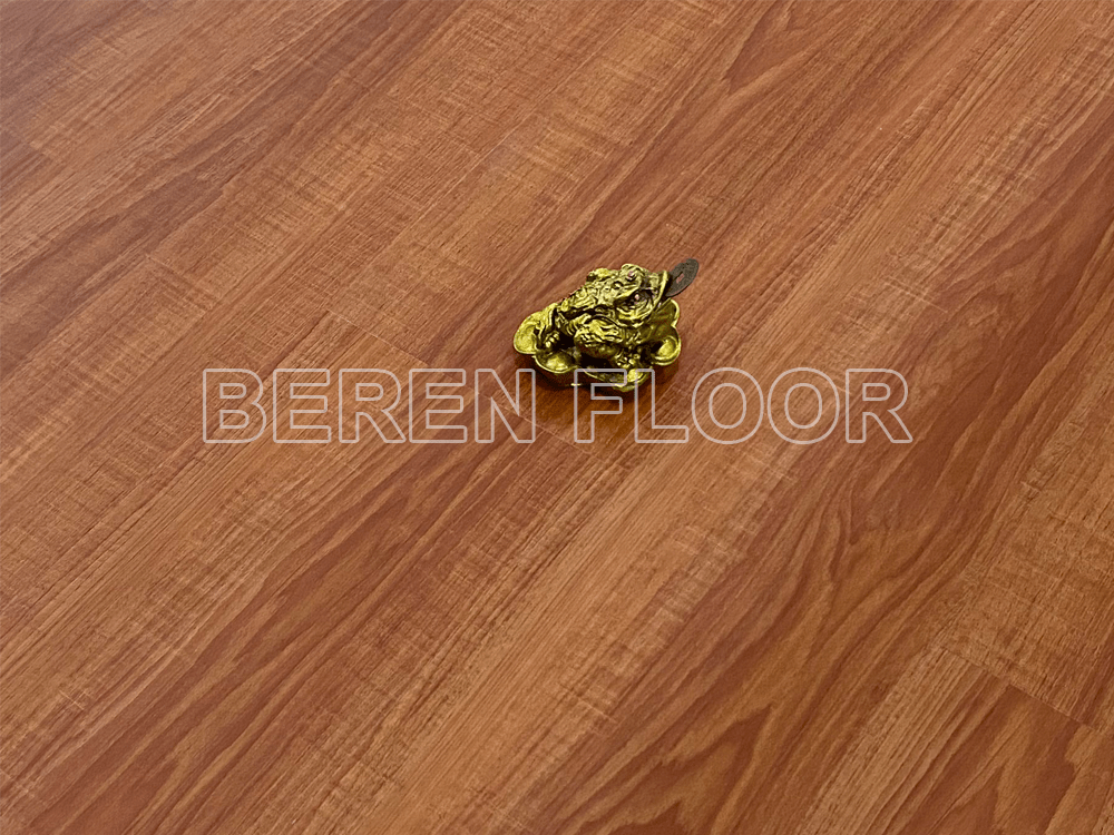 Lantai SPC Berenfloor